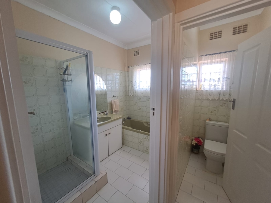 3 Bedroom Property for Sale in Beacon Bay Eastern Cape